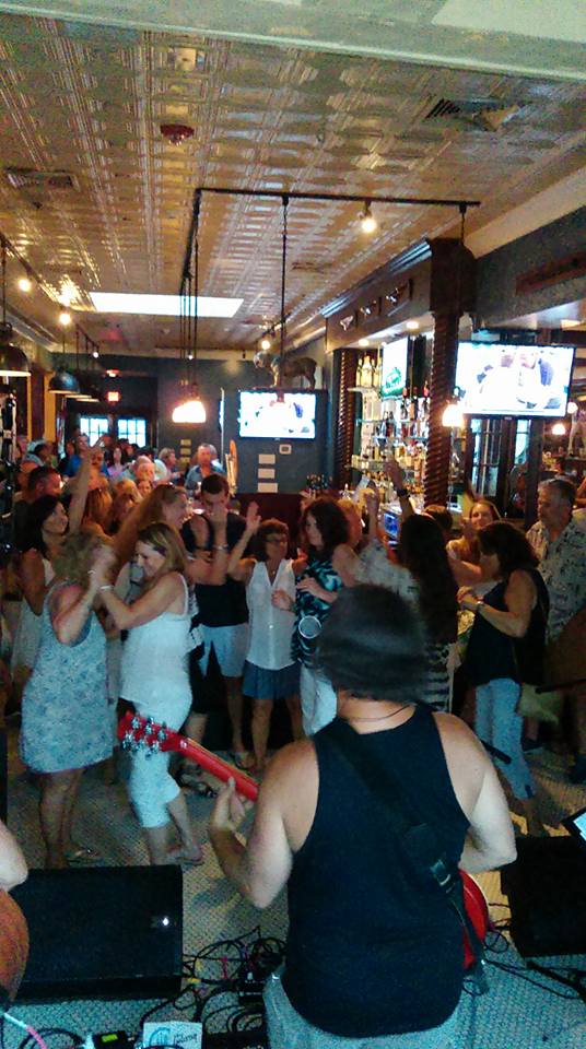 13709892_1072419999509320_282724253601038572_n